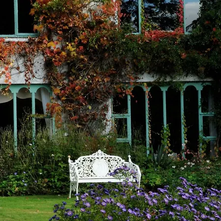 Hotel Cashel House