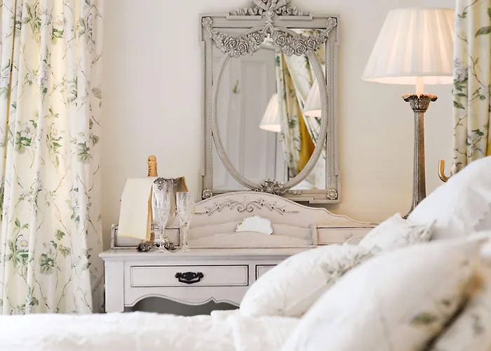 Cashel House ラウンドストーン